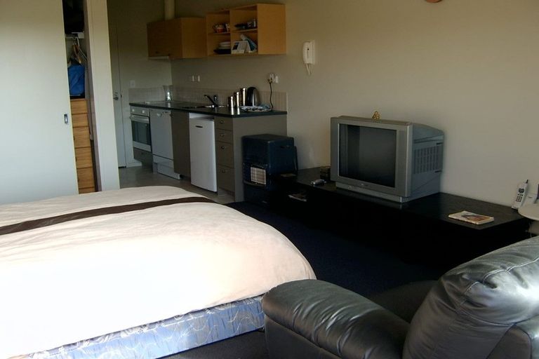 Photo of property in Albany Central, 16a/210 Dairy Flat Highway, Albany, Auckland, 0632