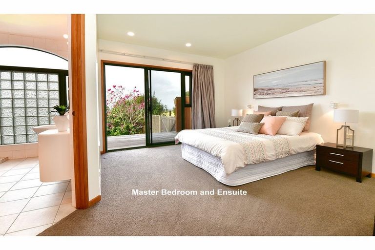 Photo of property in 268 Noakes Hill Road, Puhoi, Silverdale, 0994