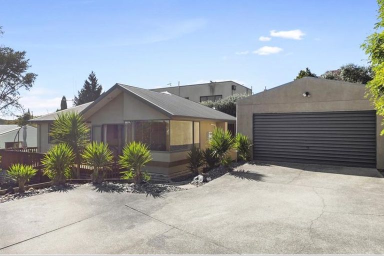 Photo of property in 4a Holden Avenue, Forest Lake, Hamilton, 3200