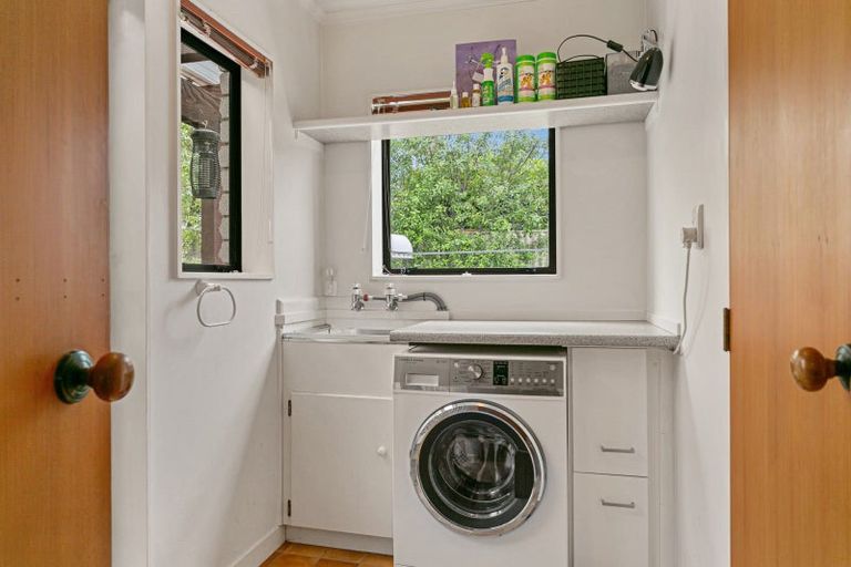 Photo of property in 1/12 Golders Place, Richmond Heights, Taupo, 3330