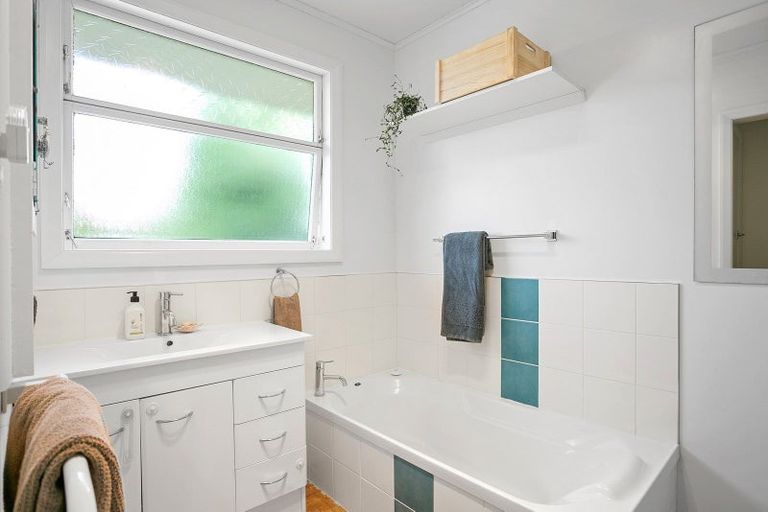 Photo of property in 43 Weld Street, Cambridge, 3434