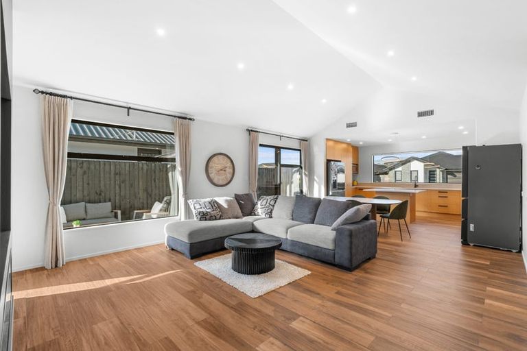 Photo of property in 49 Glengael Drive, Halswell, Christchurch, 8025