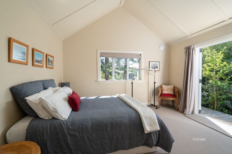 Photo of property in 8 Ramsay Drive, Acacia Bay, Taupo, 3385