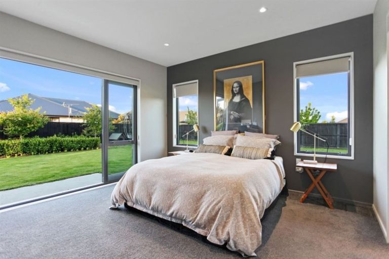 Photo of property in 10 Simms Lane, West Melton, 7618