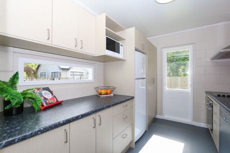 Photo of property in 1/23 Campbell Street, Karori, Wellington, 6012