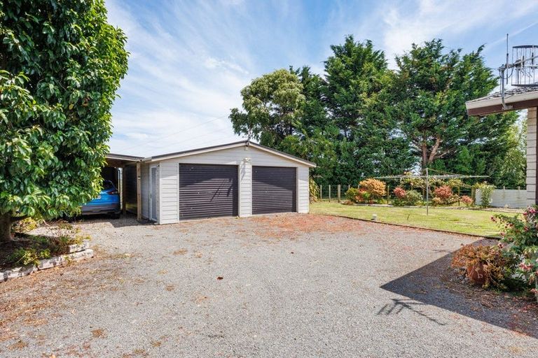 Photo of property in 1400 Rongotea Road, Kairanga, Palmerston North, 4475