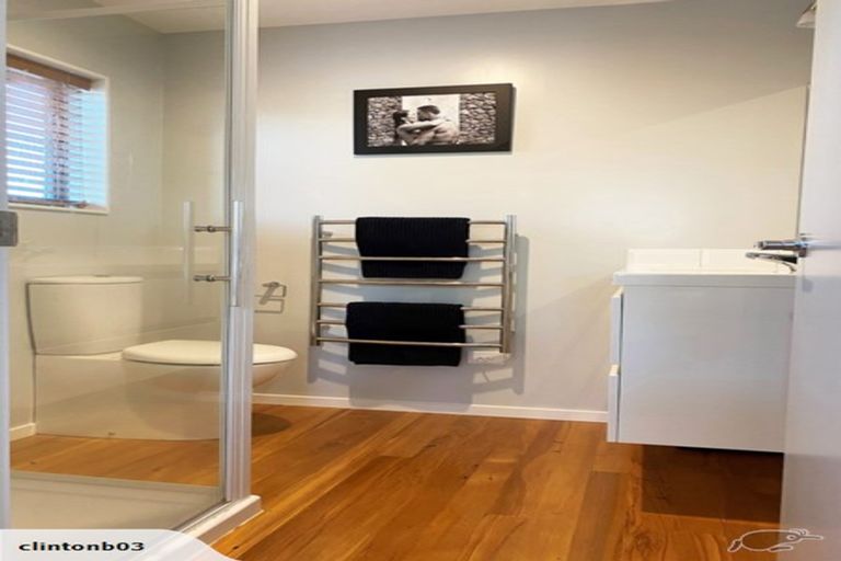 Photo of property in 24 Shadon Place, Stanmore Bay, Whangaparaoa, 0932