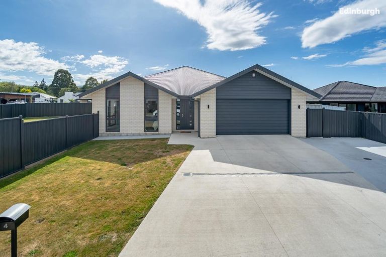 Photo of property in 4 Mellay Mews, Mosgiel, 9024