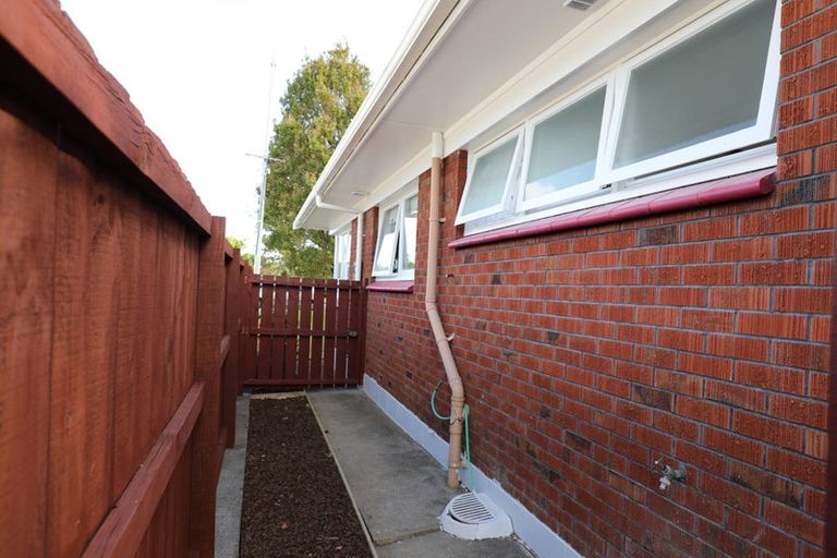 Photo of property in 1/648 Pakuranga Road, Howick, Auckland, 2010