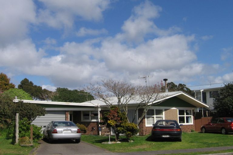 Photo of property in 2 Harris Street, Mount Maunganui, 3116