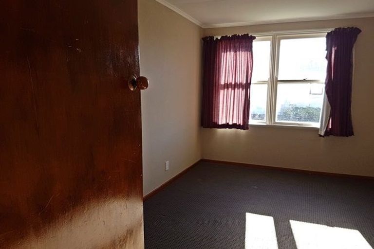 Photo of property in 10 Thames Street, Roslyn, Palmerston North, 4414