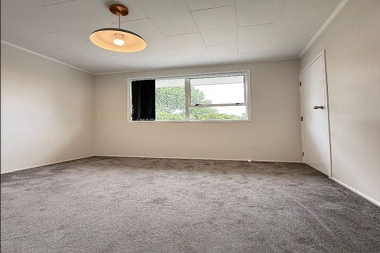 Photo of property in 64 Henwood Road, Mangere East, Auckland, 2024