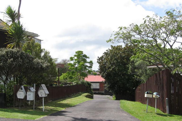 Photo of property in 39 Spence Road, Henderson, Auckland, 0612