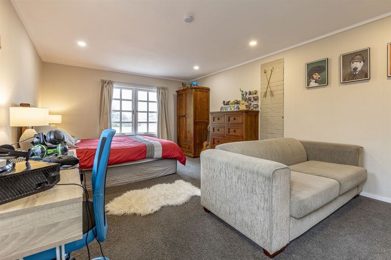 Photo of property in 1387 Colyton Road, Ashhurst, Palmerston North, 4470