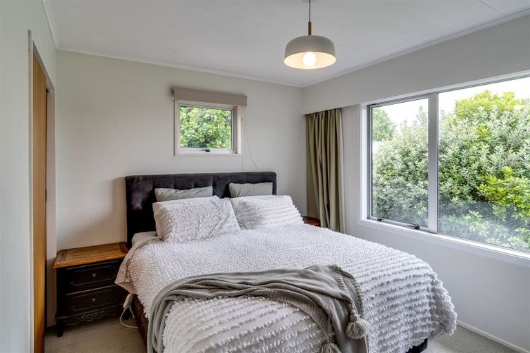 Photo of property in 2 O'connell Road, Bay View, Napier, 4104