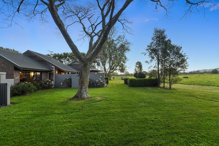 Photo of property in 89 Lake Road, Horsham Downs, Hamilton, 3281