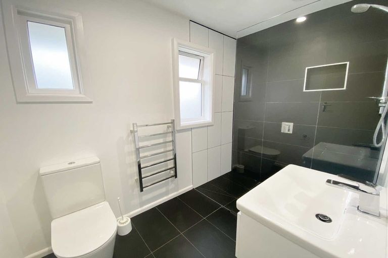 Photo of property in 6 Palmside Street, Somerfield, Christchurch, 8024