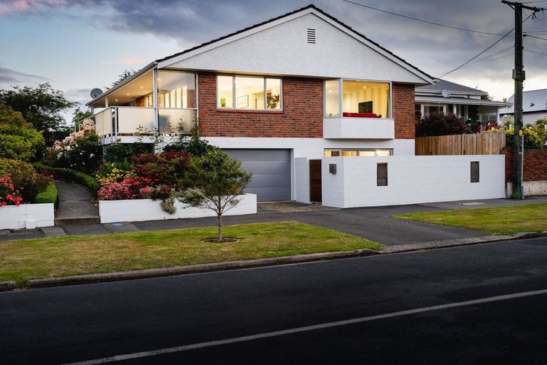 Photo of property in 3 Sandringham Street, Saint Clair, Dunedin, 9012