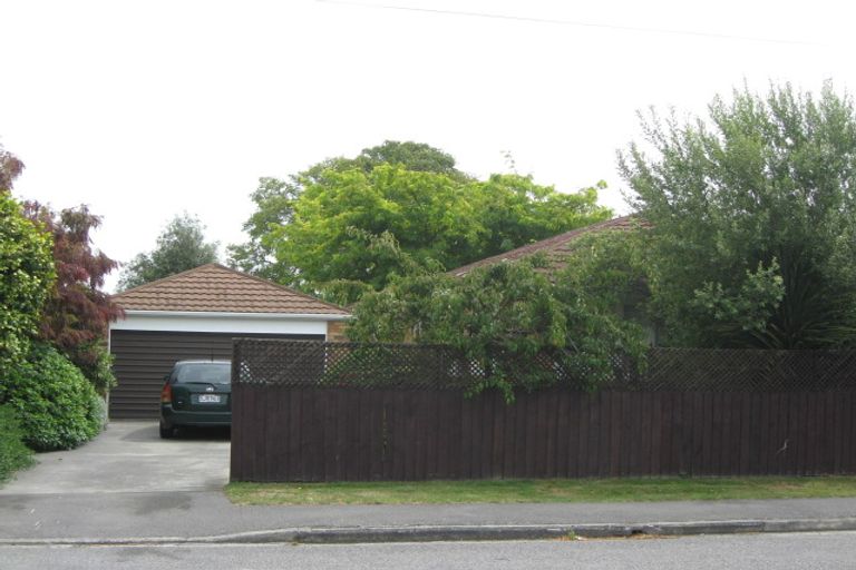 Photo of property in 67 Mcfaddens Road, St Albans, Christchurch, 8052