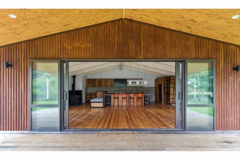 Photo of property in 16 Pa Road, Kerikeri, 0230