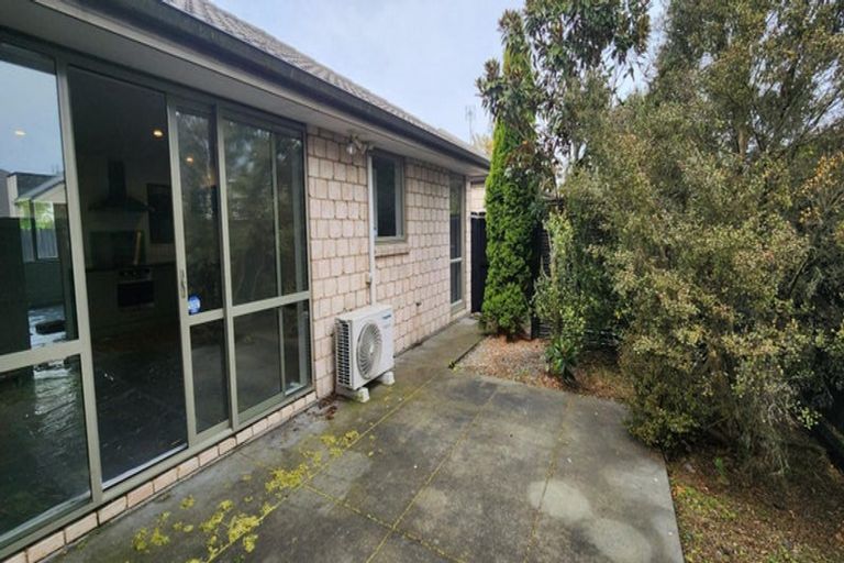 Photo of property in 74c Elizabeth Street, Riccarton, Christchurch, 8041