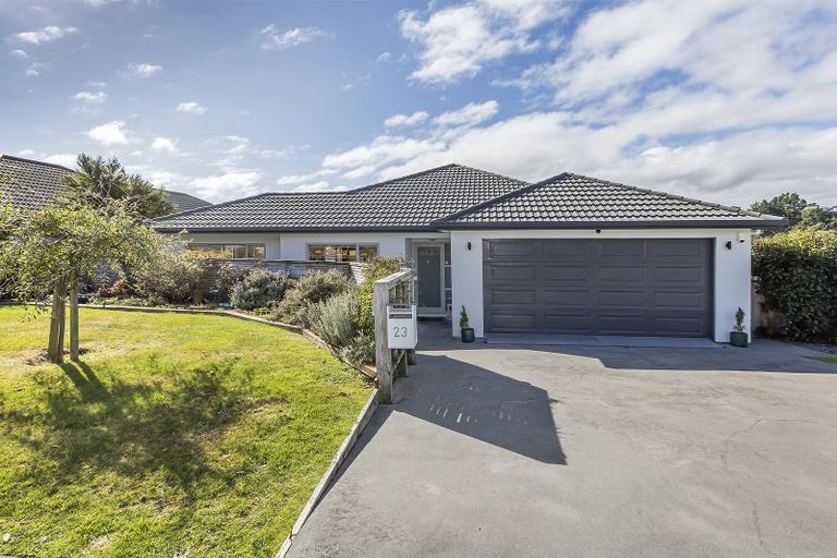 Photo of property in 23 Te Puia Drive, Aotea, Porirua, 5024