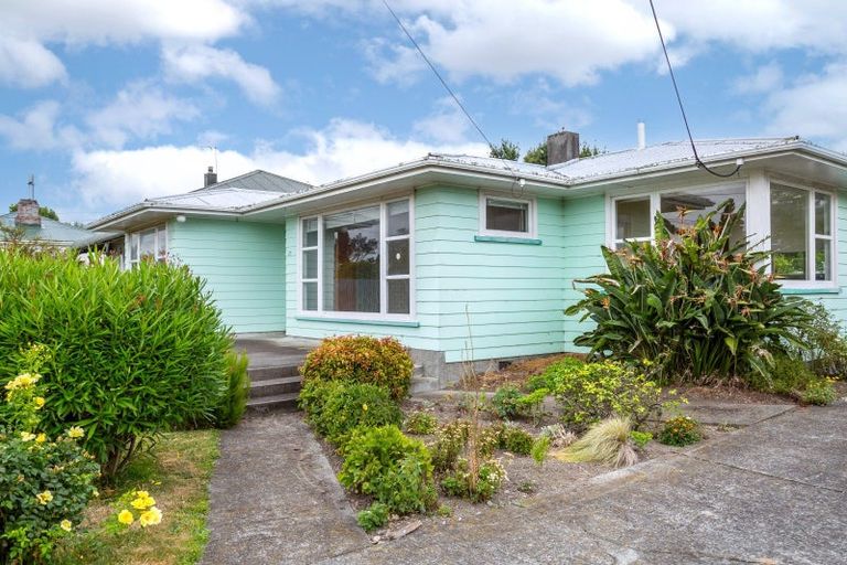 Photo of property in 29 Johnston Street, Featherston, 5710