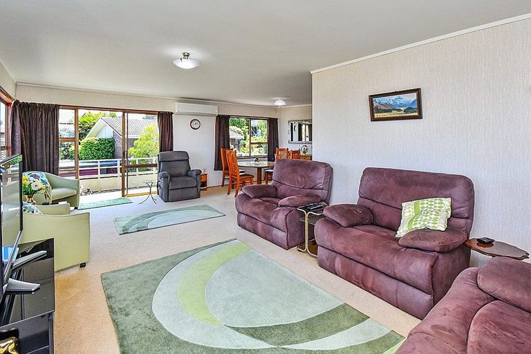 Photo of property in 21 Kanohi Terrace, Mangere Bridge, Auckland, 2022