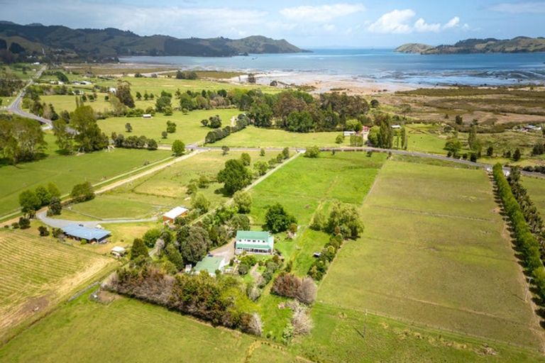 Photo of property in 3195 Tiki Sh25 Road, Preece Point, Coromandel, 3581