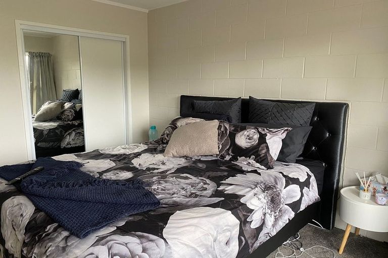 Photo of property in 1/23b Hillsborough Road, Hillsborough, Auckland, 1042