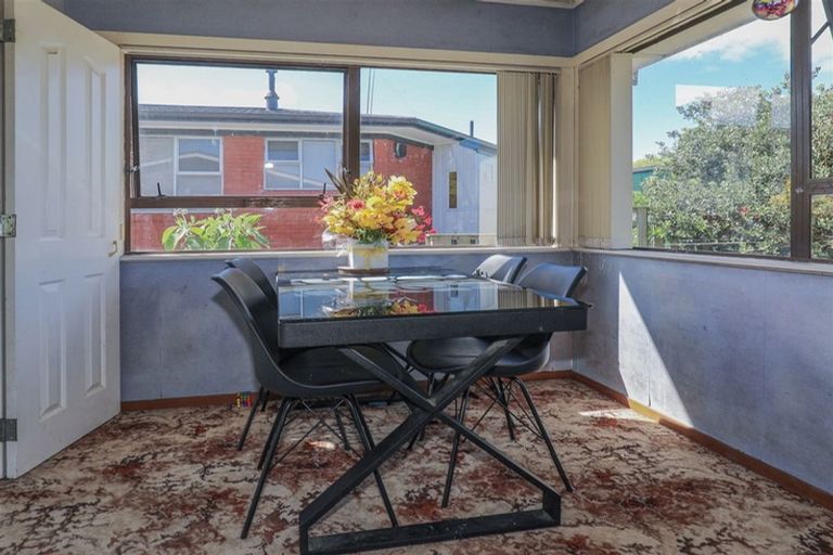 Photo of property in 8 Mcvie Road, Huntly, 3700