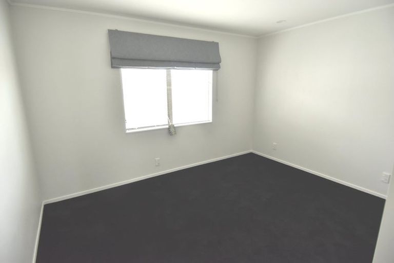 Photo of property in 3/88 Eversleigh Road, Belmont, Auckland, 0622