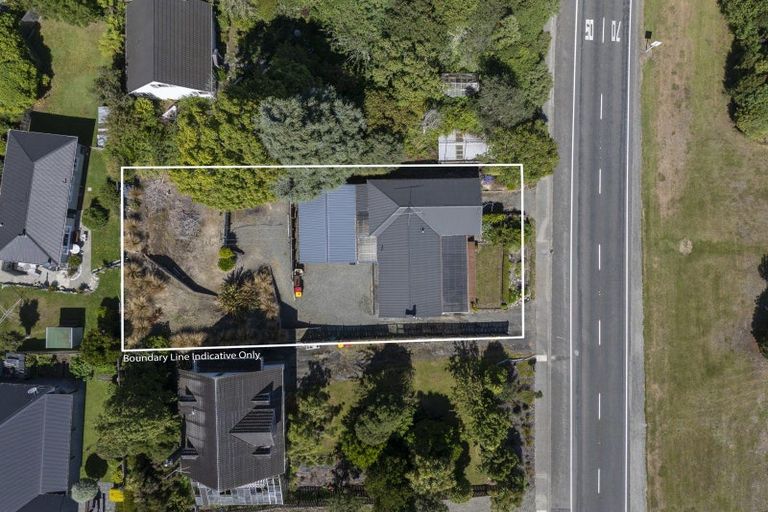 Photo of property in 6 Cathedral Drive, Manapouri, 9679