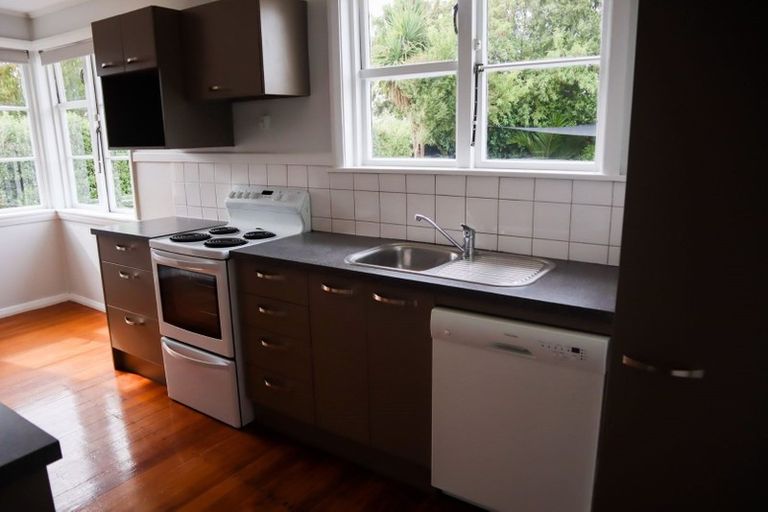 Photo of property in 11 Glynne Crescent, Spreydon, Christchurch, 8024