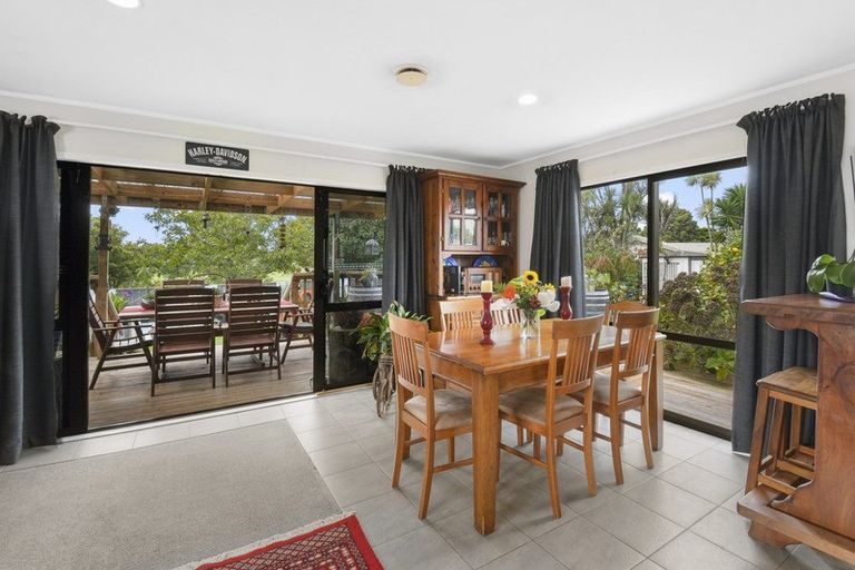 Photo of property in 115 Carnoustie Drive, Wattle Downs, Auckland, 2103