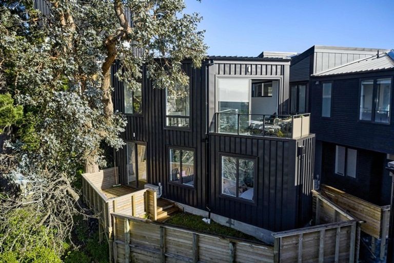 Photo of property in 5/80 Seatoun Heights Road, Seatoun, Wellington, 6022