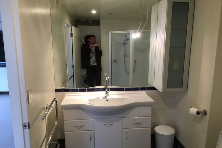 Photo of property in 6c/123 Molesworth Street, Thorndon, Wellington, 6011