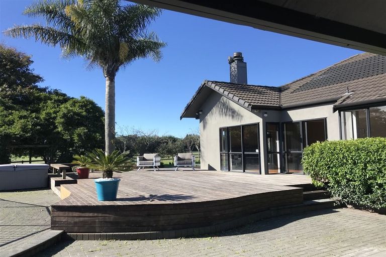 Photo of property in 285 Irwin Road, Kingseat, Pukekohe, 2679
