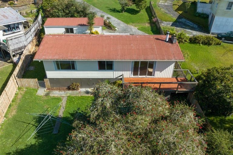 Photo of property in 23 Johnston Road, Kawakawa, 0210