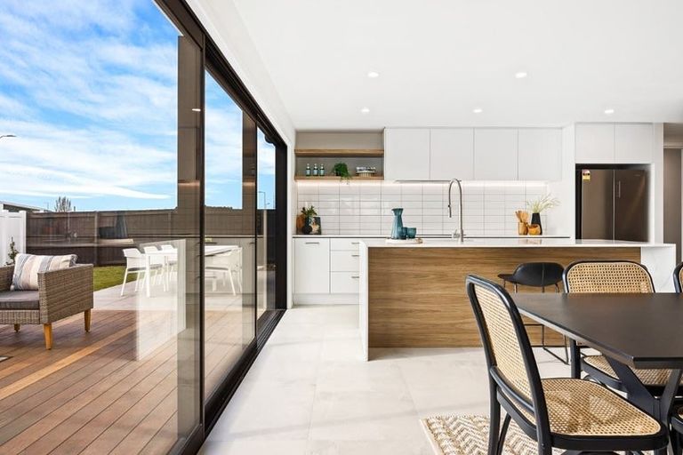 Photo of property in 4 Timara Crescent, Marshland, Christchurch, 8083