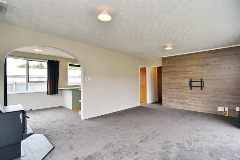 Photo of property in 12 Rangiora Woodend Road, Woodend, 7610