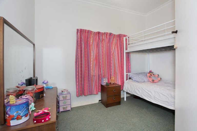 Photo of property in 22b Flower Street, Bulls, 4818