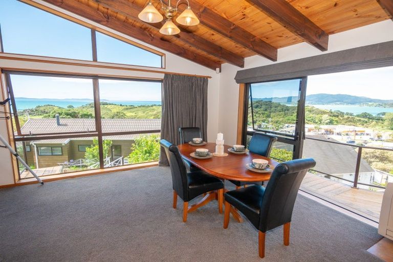 Photo of property in 21 Cable Bay Block Road, Cable Bay, 0420