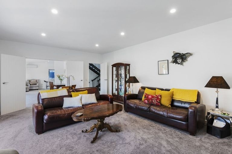 Photo of property in 53 Kotare Street, Fendalton, Christchurch, 8041