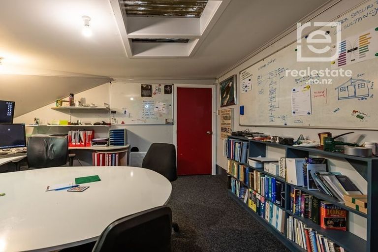 Photo of property in 62 Hinemoa Street, Paraparaumu, 5032