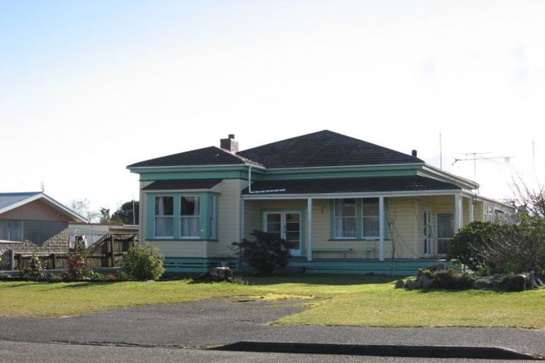 Photo of property in 95 Sale Street, Hokitika, 7810