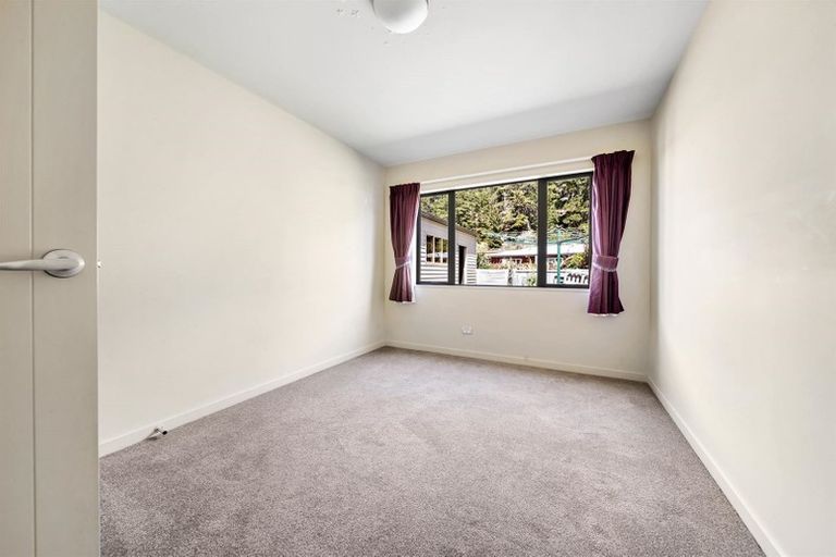 Photo of property in 16 Kingan Road, Luggate, Cromwell, 9383
