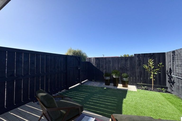 Photo of property in 3/9 Utting Street, Birkdale, Auckland, 0626