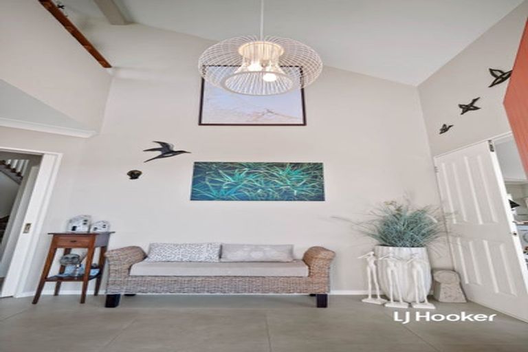 Photo of property in 1 Island Vista, Athenree, Katikati, 3177