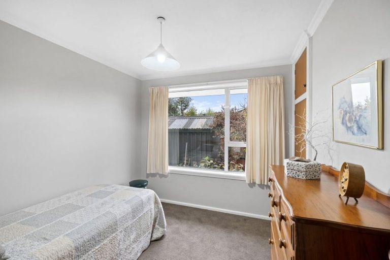 Photo of property in 12c Glenavon Place, Ilam, Christchurch, 8041